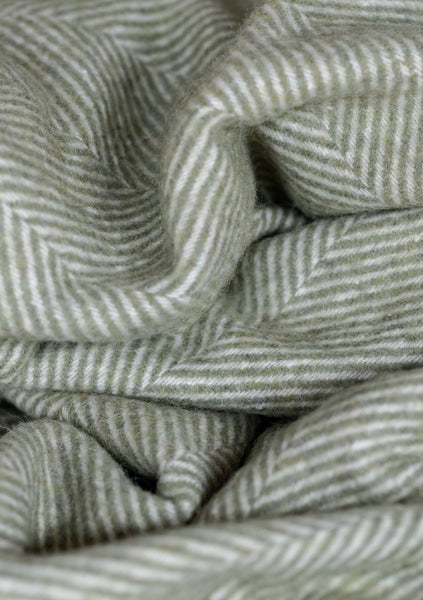 Recycled wool herringbone blankets